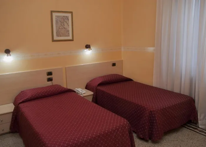 Casa La Salle - Vaticano Penzion 3*